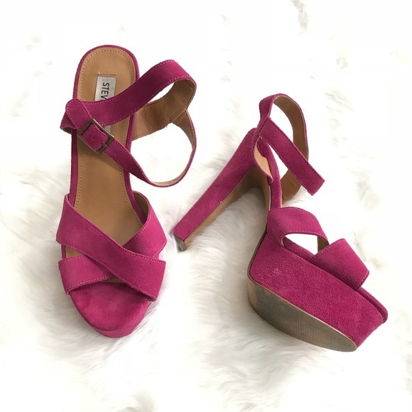 Steve Madden Shoes - Steve Madden Raspberry Pink Platform Heels